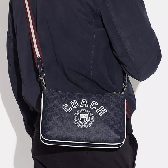 Coach Everett Crossbody In Signature Canvas With Varsity Motif - Picture 1 of 4